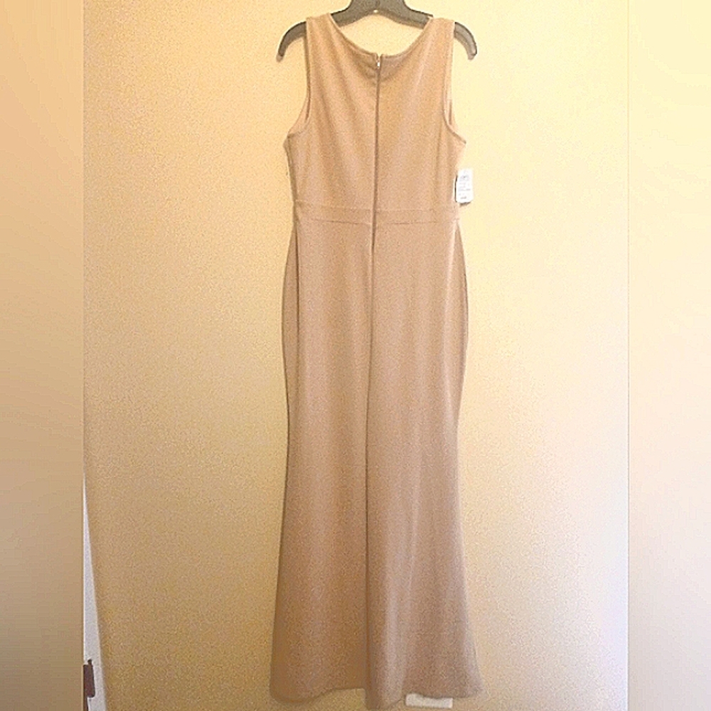 WINDSOR Formal Maxidress - Picture 3 of 4